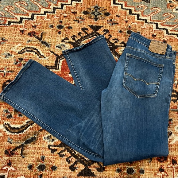 Men’s Bootcut Extreme Flex American Eagle Jeans 34x34 - Medium Wash - Picture 2 of 11
